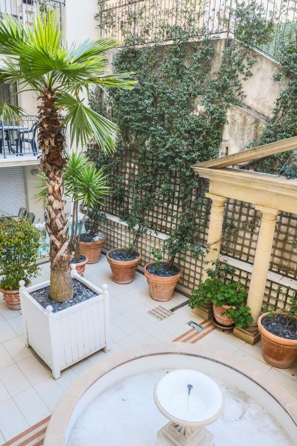 Cannes Palazzio Exteriér fotografie